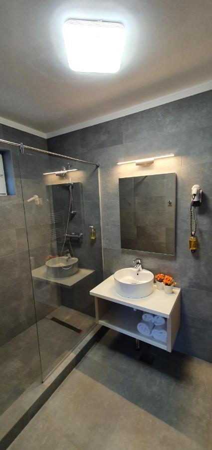 Vila Parc Cluj-Napoca Eksteriør billede